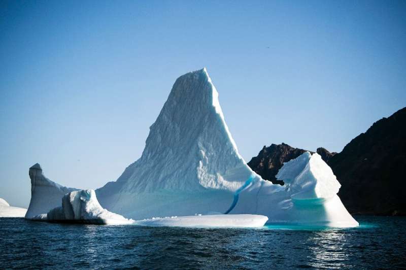 Ngeri!!! Inilah Fenomena Pecahnya Gunung Es Terbesar di Dunia