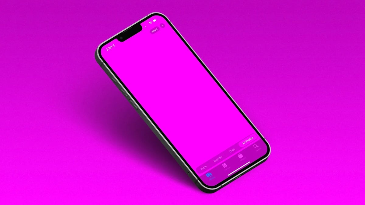 Cara Memperbaiki Bug Layar Pink Di iPhone 13 !