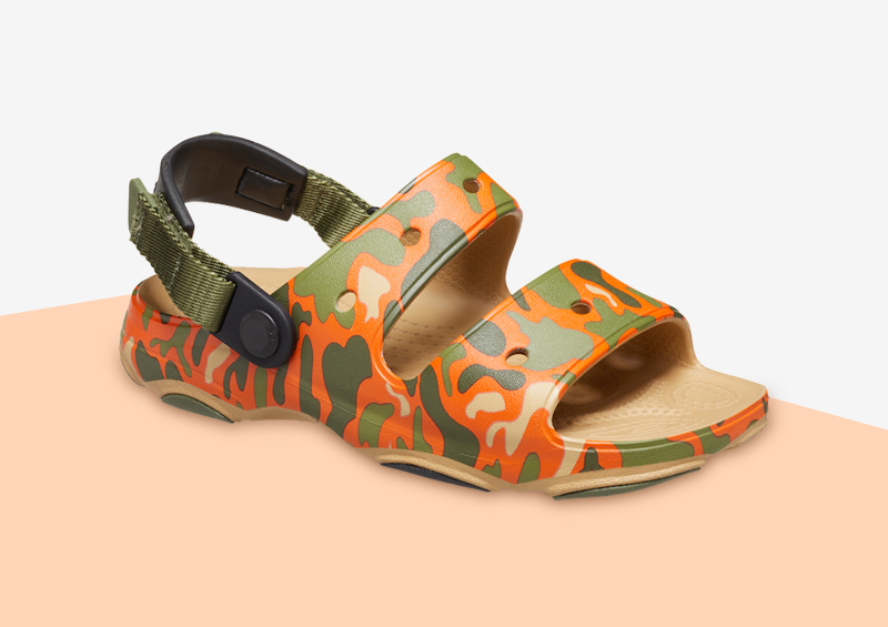 sandal crocs terbaik