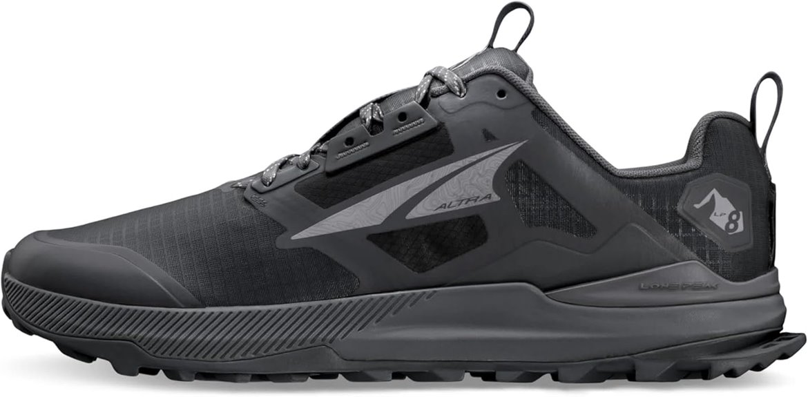 men s trail running shoe