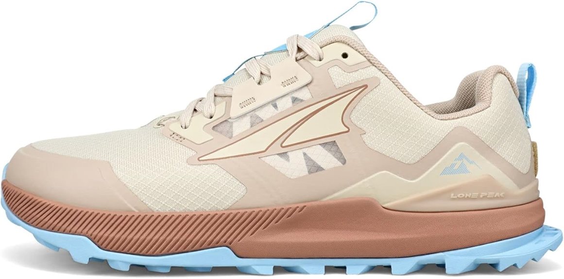 women s trail running shoe
