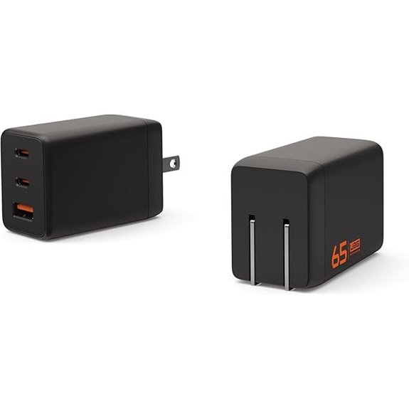 URBAN ARMOR GEAR 65W GaN Multiport Travel Charger